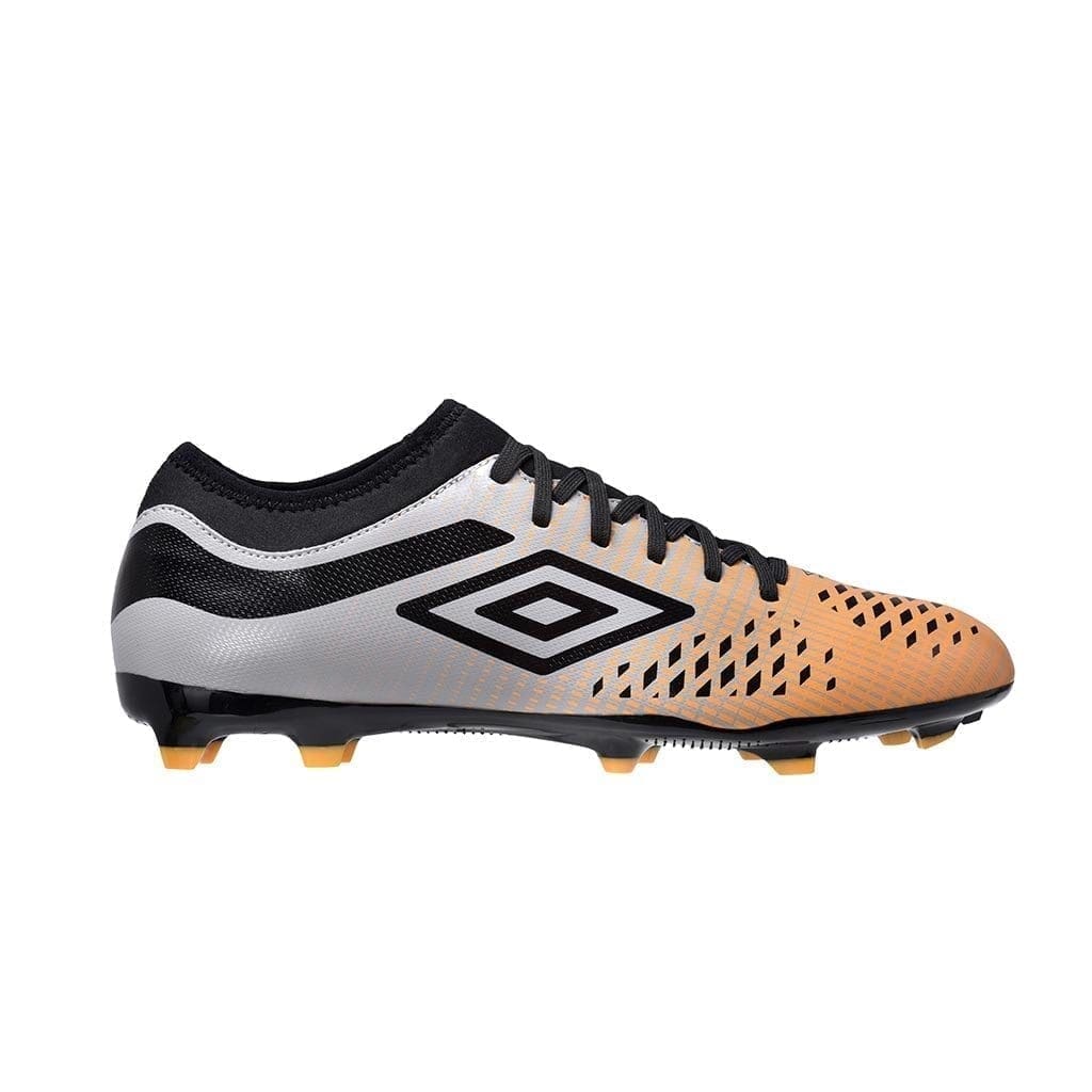 umbro slide soccer shoe